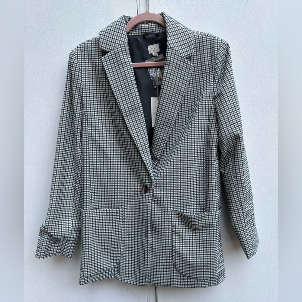 NWT! BLAZER 😍